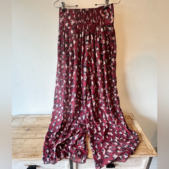 Free People Intimately Maroon & Cream Flowy Wide Leg Pants Size Medium - Picture 2 of 3